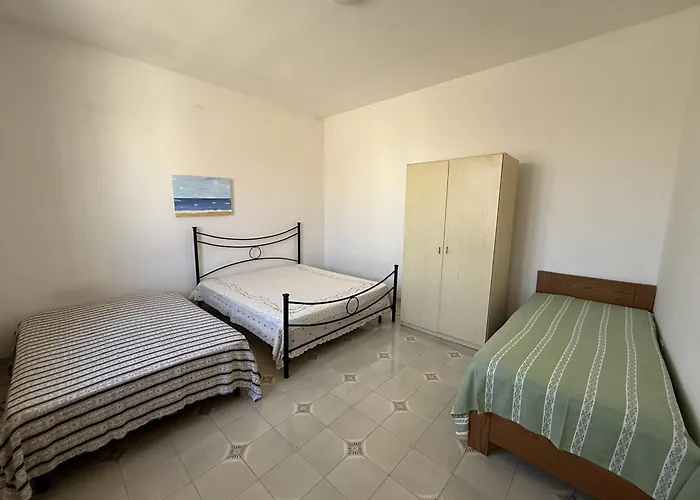 Casa Ninetta A Con Cortile Апартаменты Торре-Лапилло