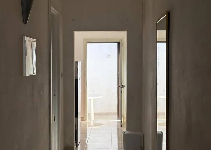 Апартаменты Casa Ninetta A Con Cortile Торре-Лапилло
