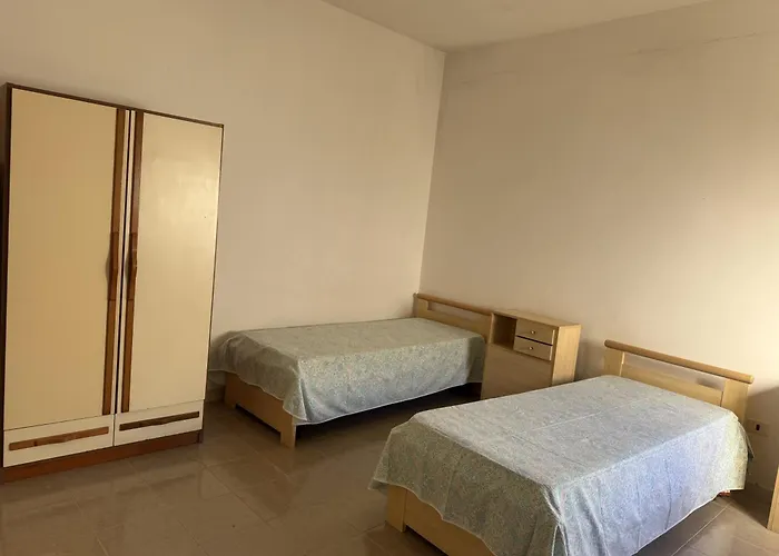 Апартаменты Casa Ninetta A Con Cortile Торре-Лапилло