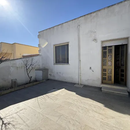 Casa Ninetta A Con Cortile Appartamento Torre Lapillo